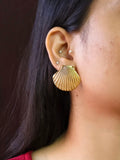 Golden Anti-Tarnish Beach Shell Ear Stud | Sarichka