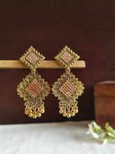 Elegant Gold Filigree Drop Dangler Earrings | Sarichka