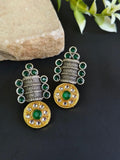 Dual Tone Stud Earring with Kundan Stone | Sarichka