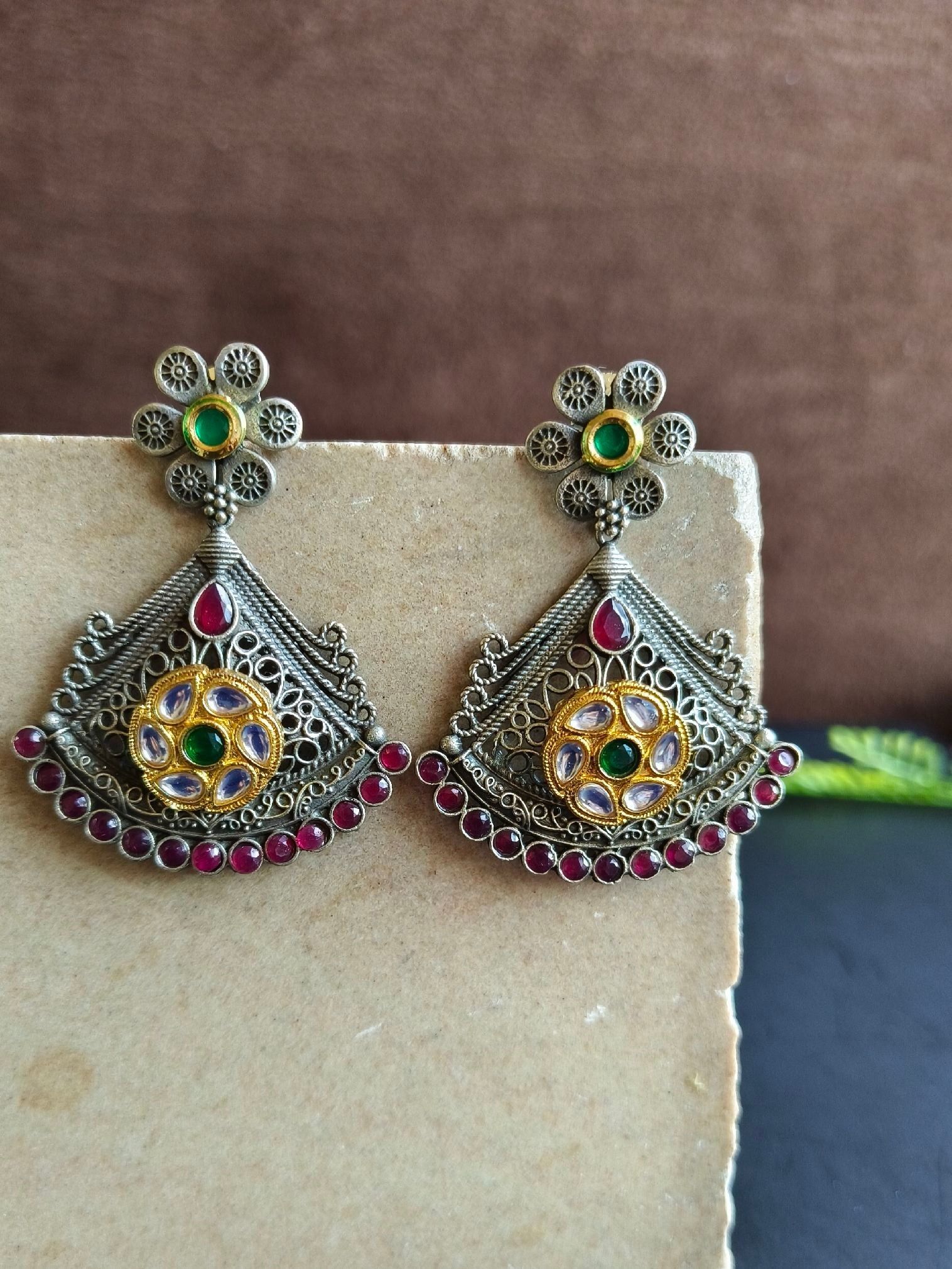 Elegant Dual-Tone Pachi Kundan Dangler Earrings for Special Occasions | Sarichka