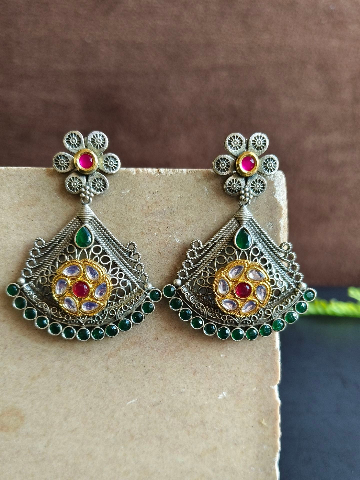 Elegant Dual-Tone Pachi Kundan Dangler Earrings for Special Occasions | Sarichka