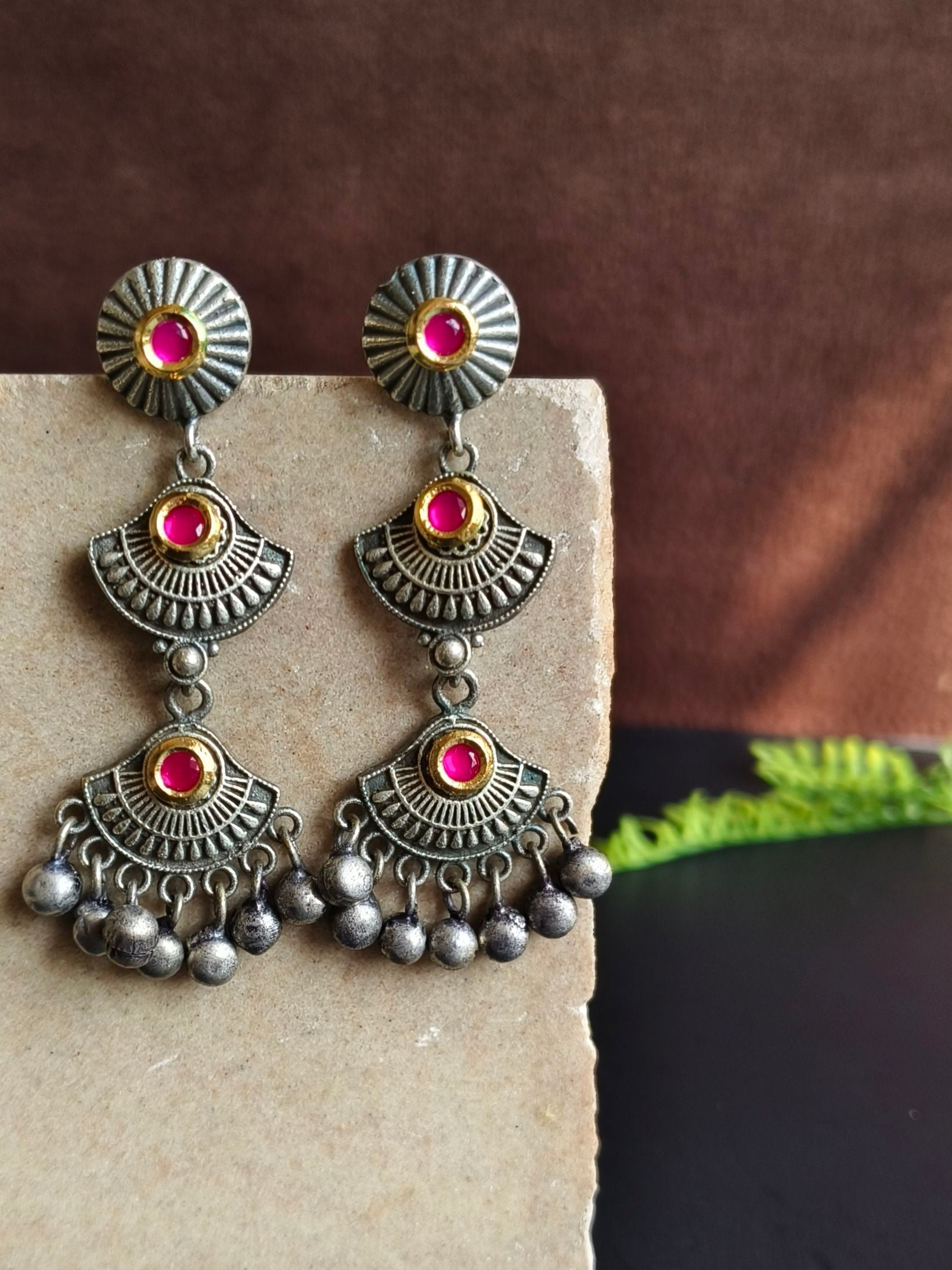 Oxidized Kundan Triple-Line Dangler Earrings | Sarichka