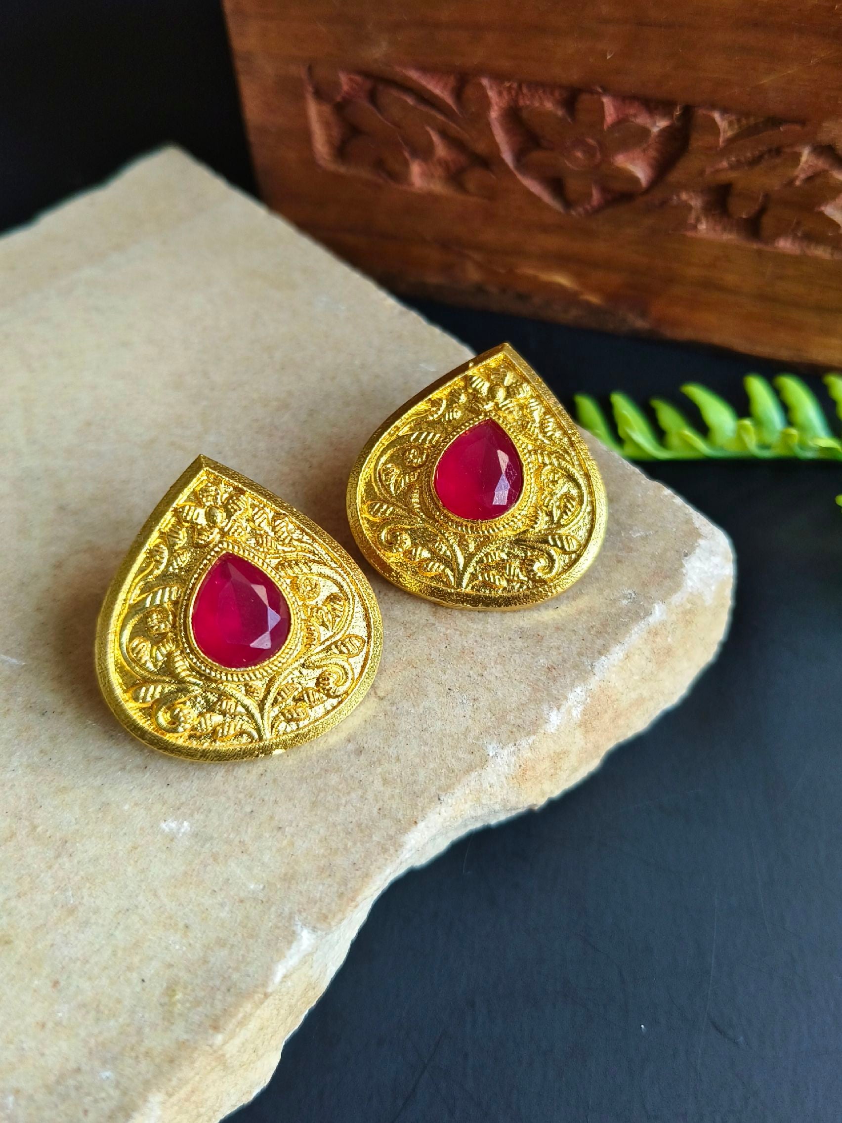 Gold Plated Leaf Design Earrings with Monalisa Stones | Sarichka