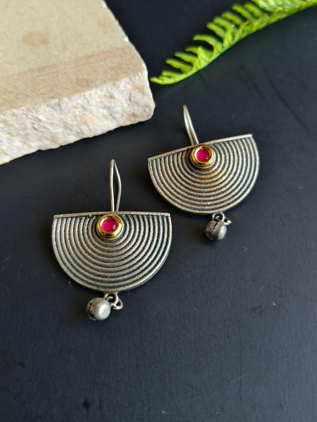 Dual Tone Casual Hook Earrings with Kundan Stone for Effortless Style | Sarichka