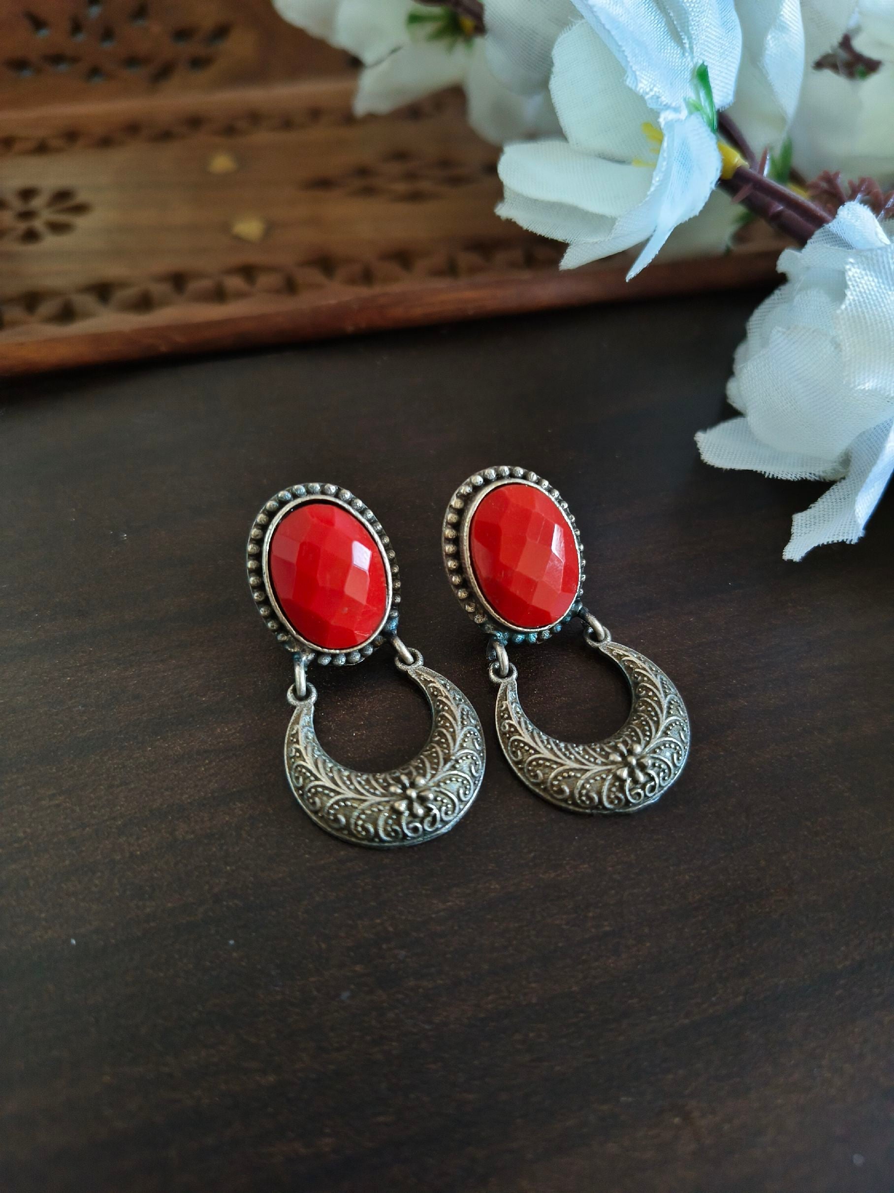 Monalisa Oxidised Dangler Earrings for Timeless Elegance | Sarichka