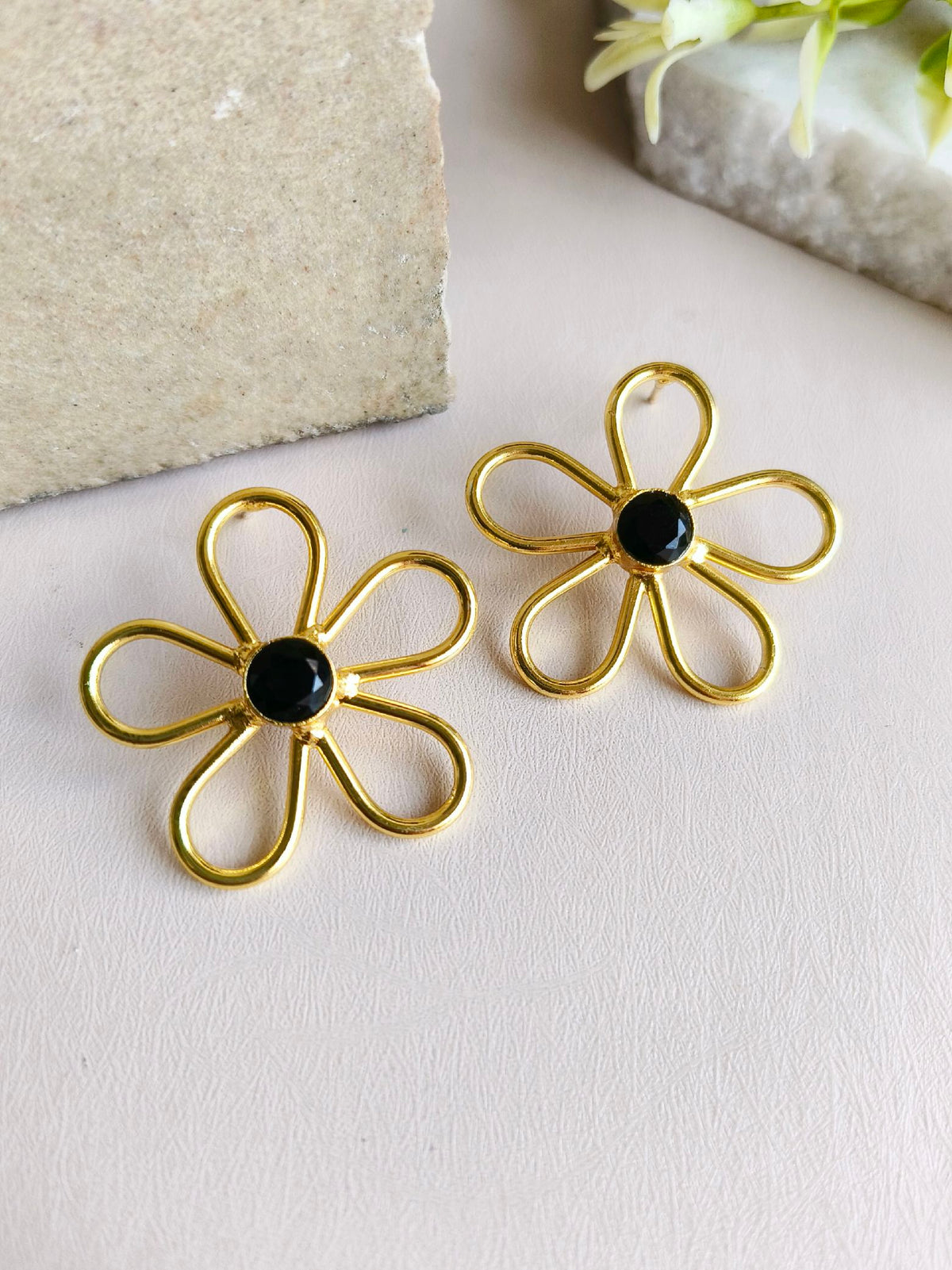 Floral Golden Stud Earrings | Sarichka