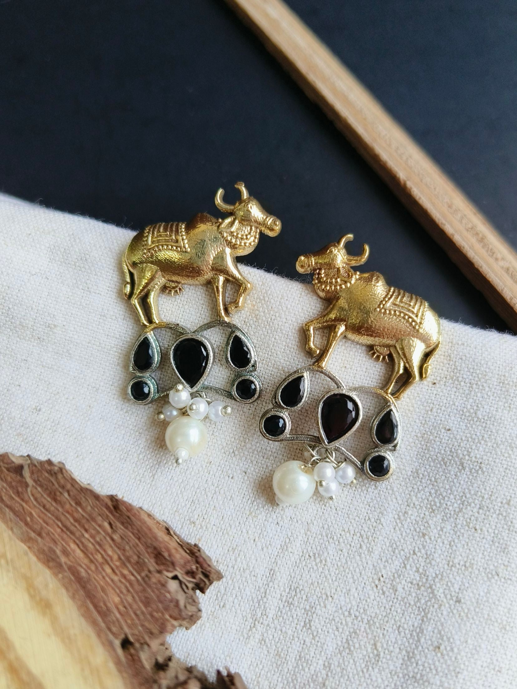 oxidised studs 