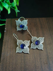 Hook Earrings 