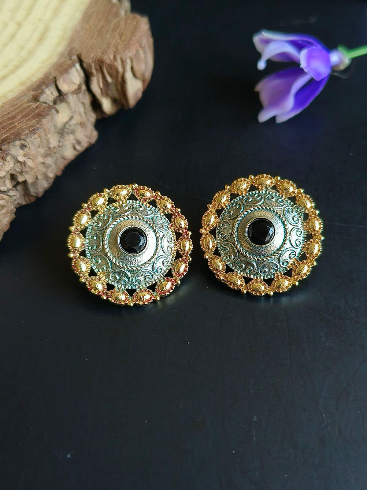 Oxidized Studs