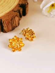  Golden Stud Earring