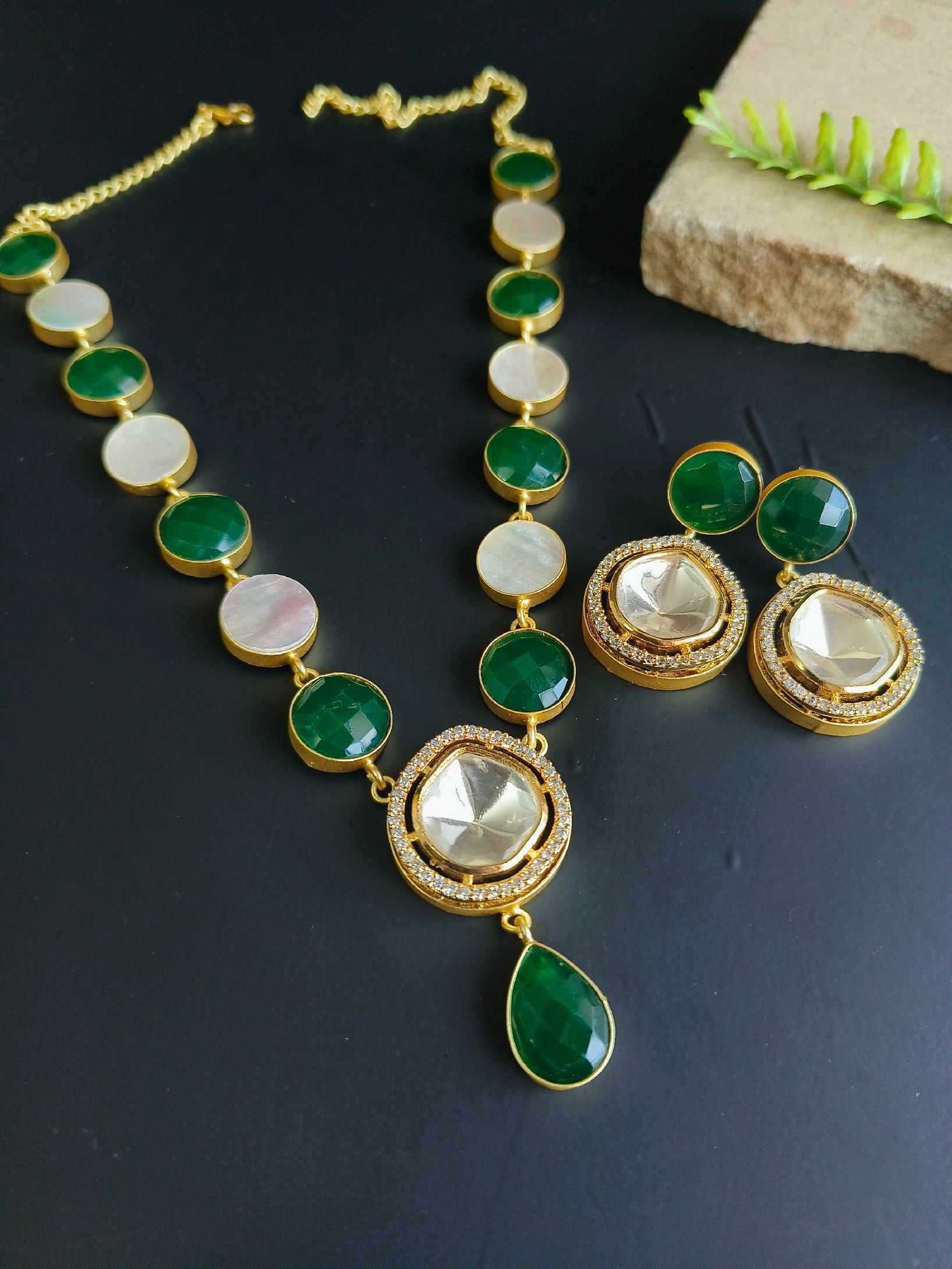 Stone Necklace Set