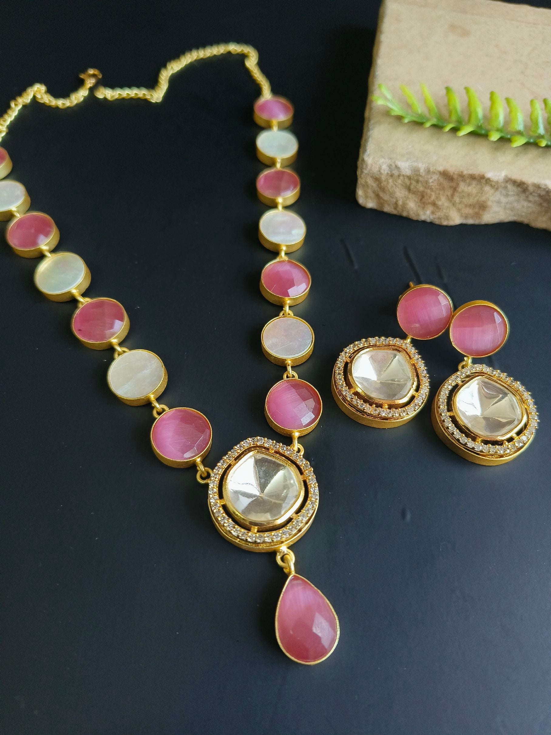 Stone Necklace Set