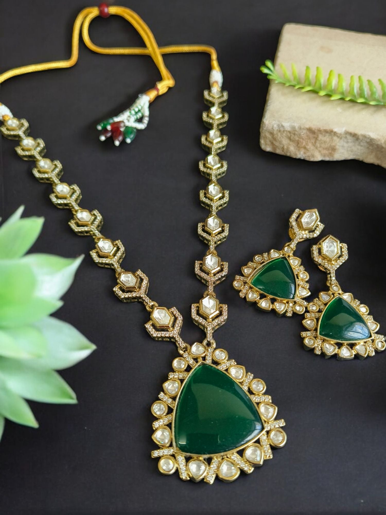 Kundan Necklace Set