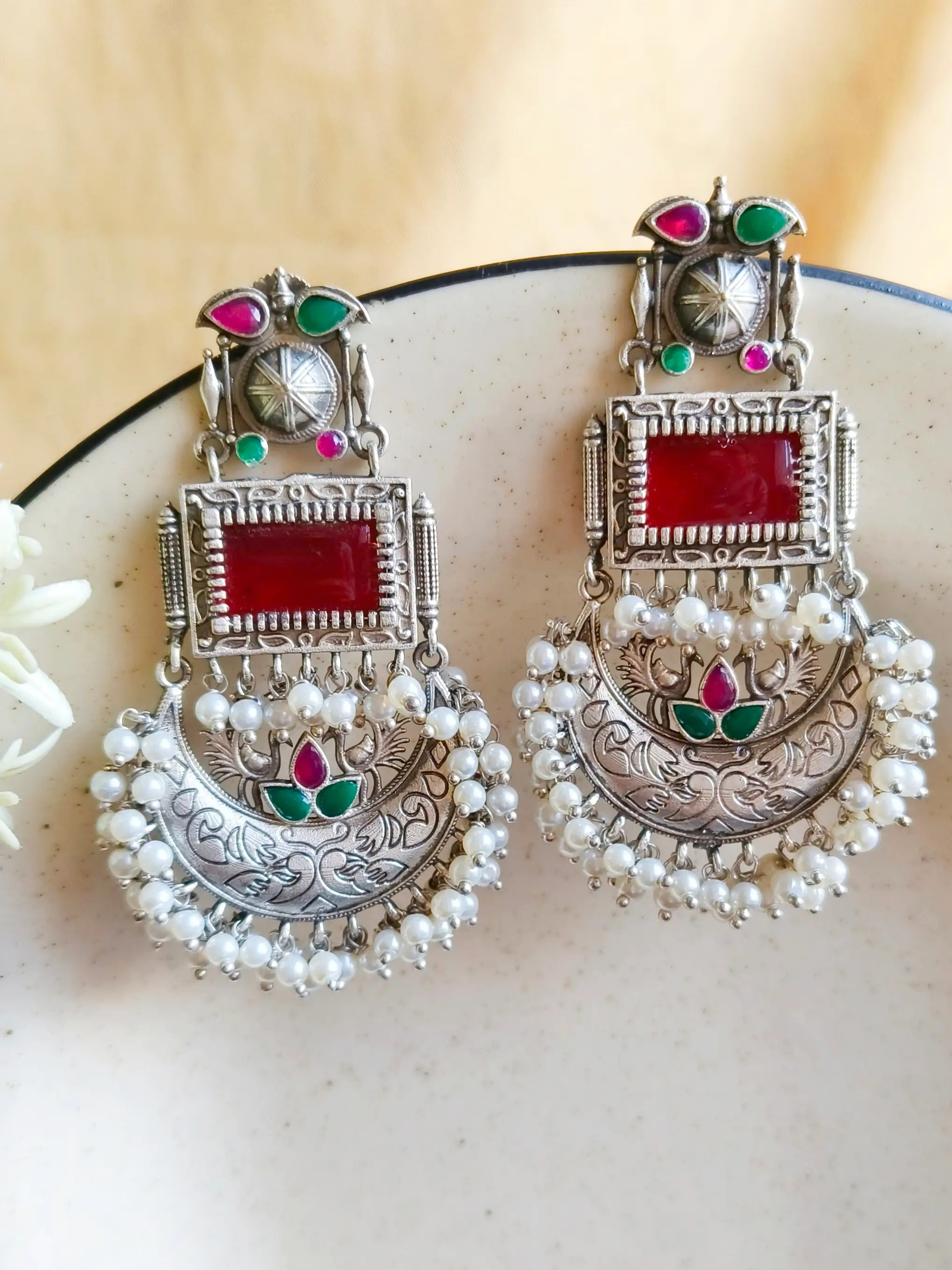 Silver Look-Alike Monalisa & Pearl Dangler Earrings – Ethnic Elegance! | Sarichka