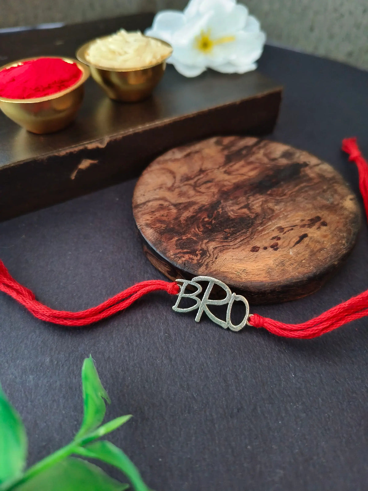 Silver Shine Bro Rakhi| Sarichka Fashion