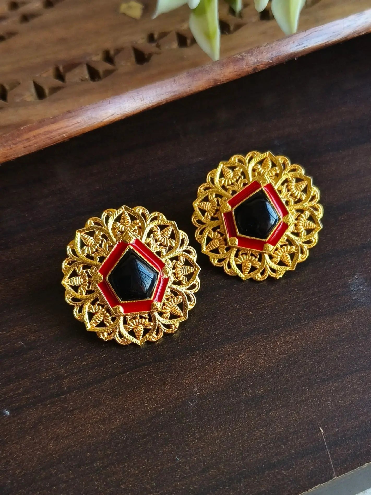 Enamel Hand-Painted Monalisa Golden Stud Earrings | Sarichka