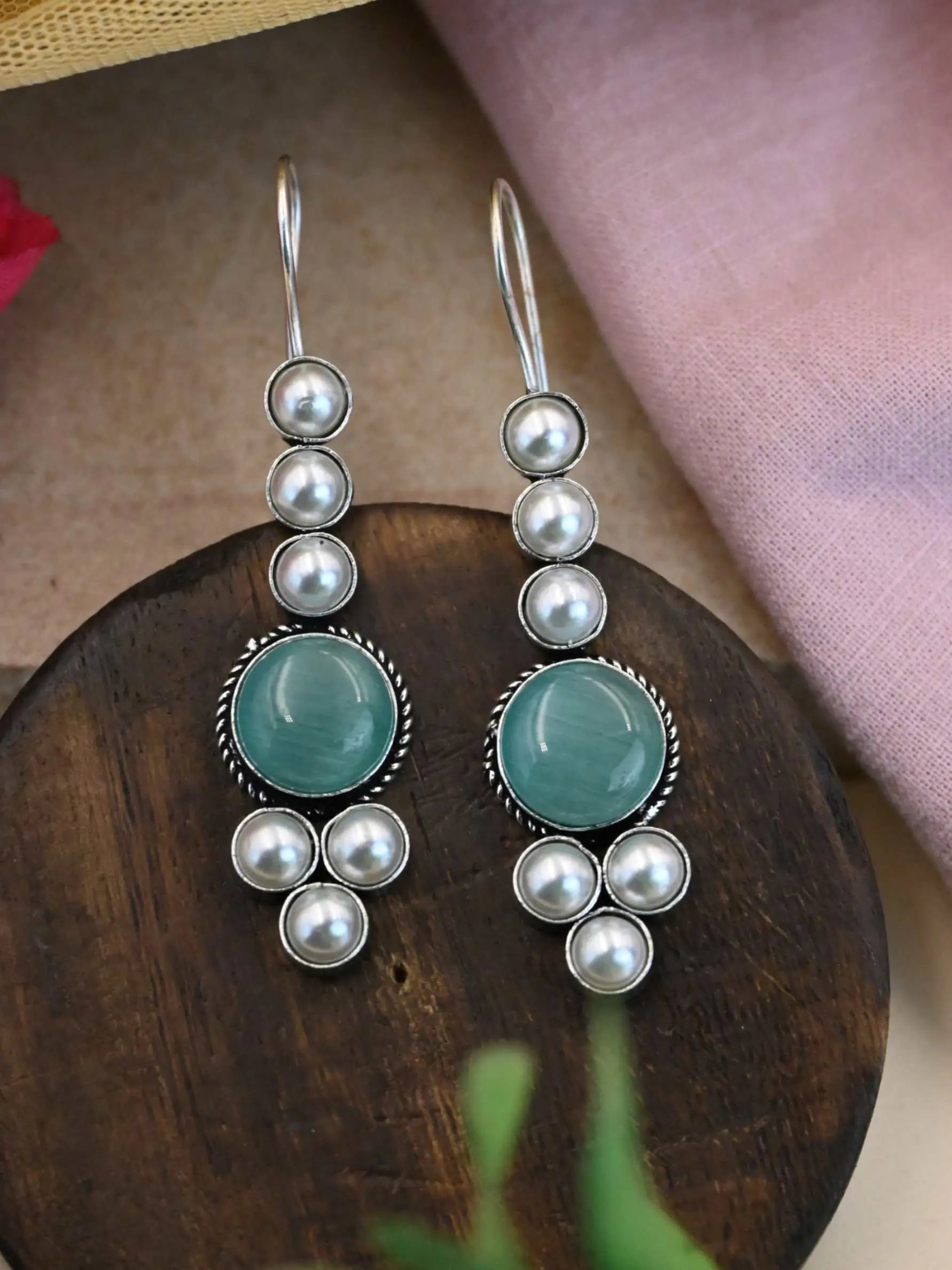 Oxidised Monalisa Pearl Hook Earrings for Casual Elegance | Sarichka