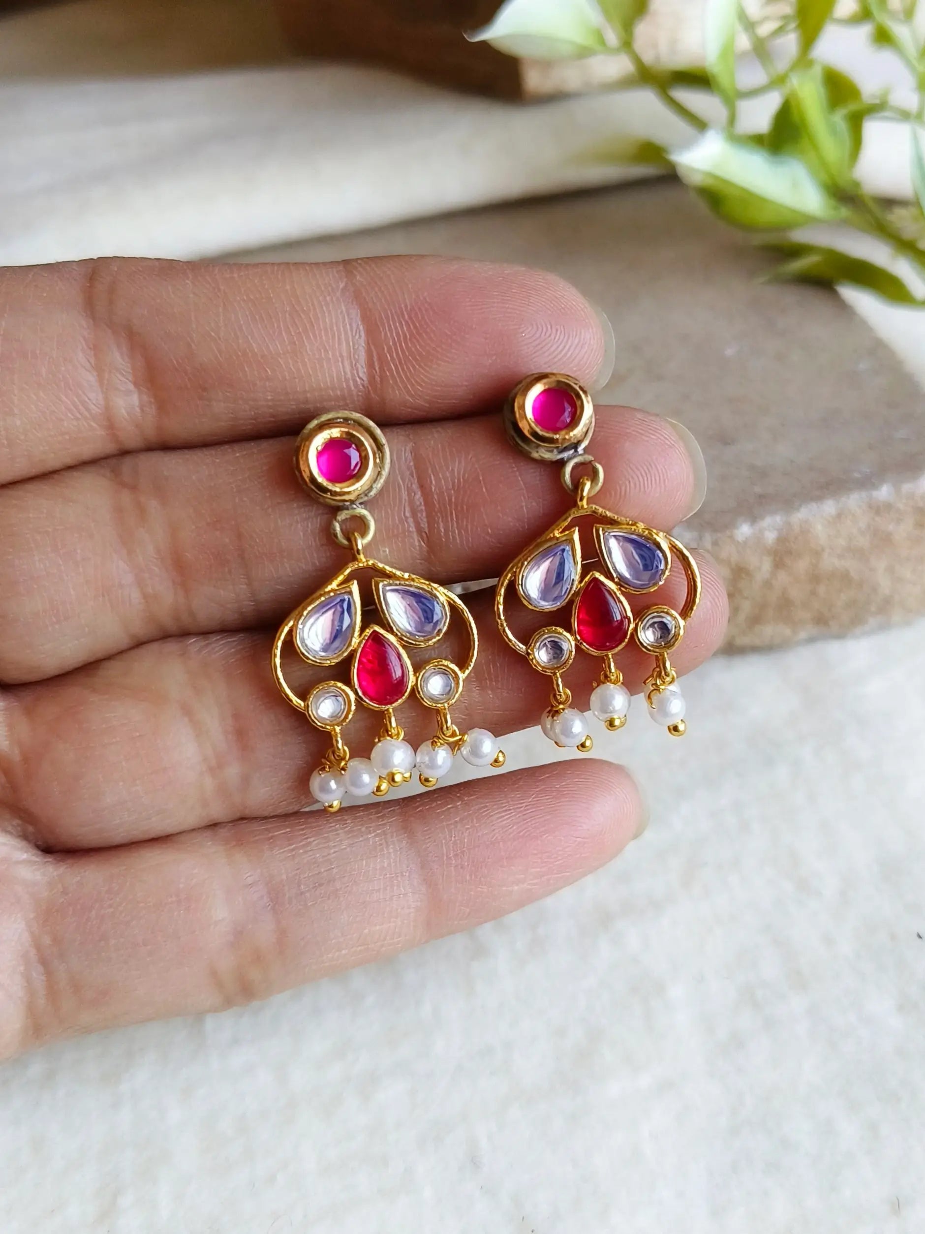 Elegant Gold-Plated Hasli Set with Dangler Earrings | Sarichka