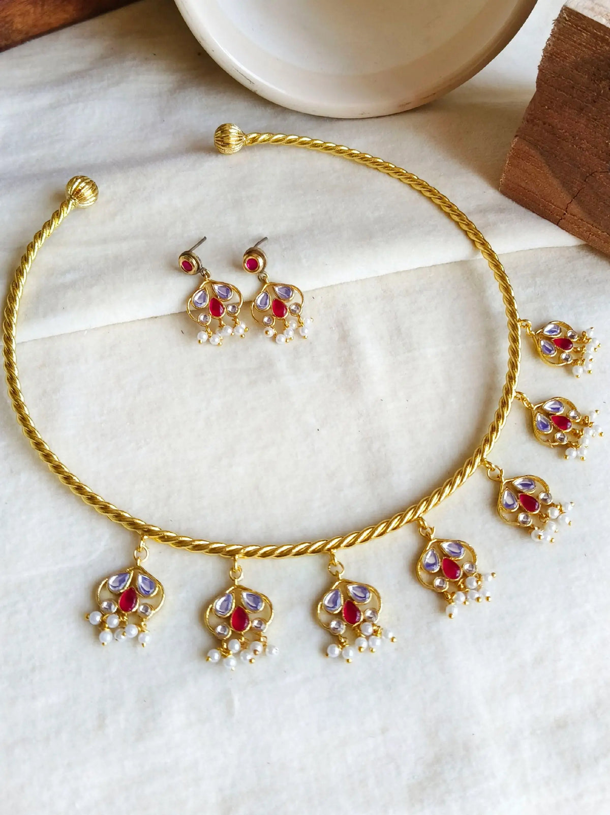 Elegant Gold-Plated Hasli Set with Dangler Earrings | Sarichka