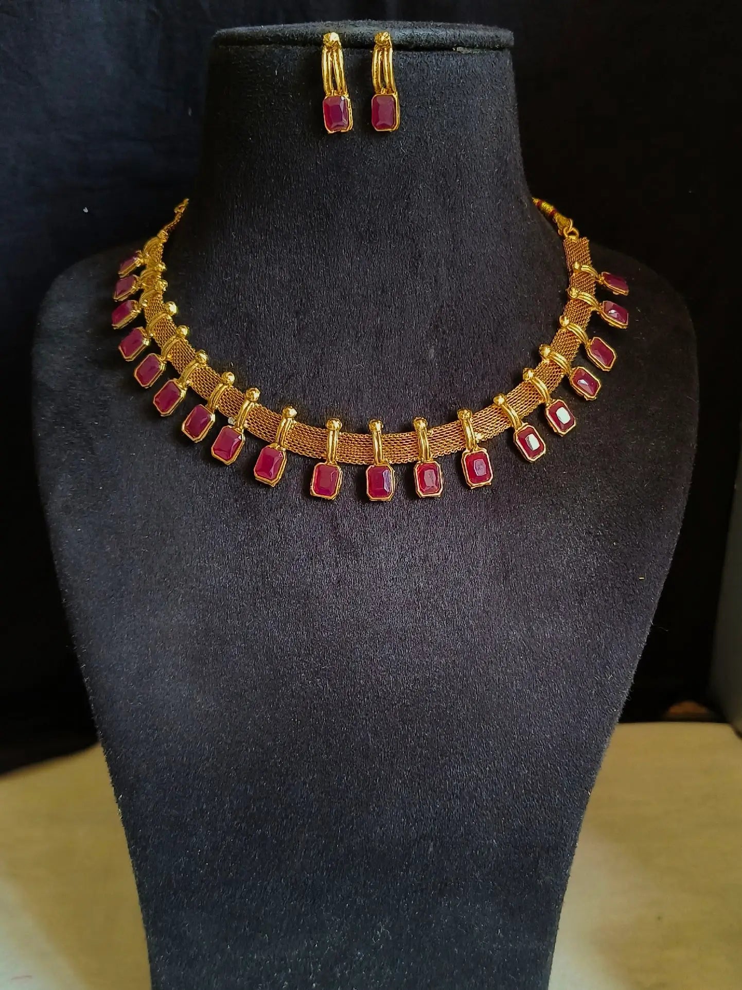 South Indian Antique Golden Necklace Set with Stud Earrings | Sarichka