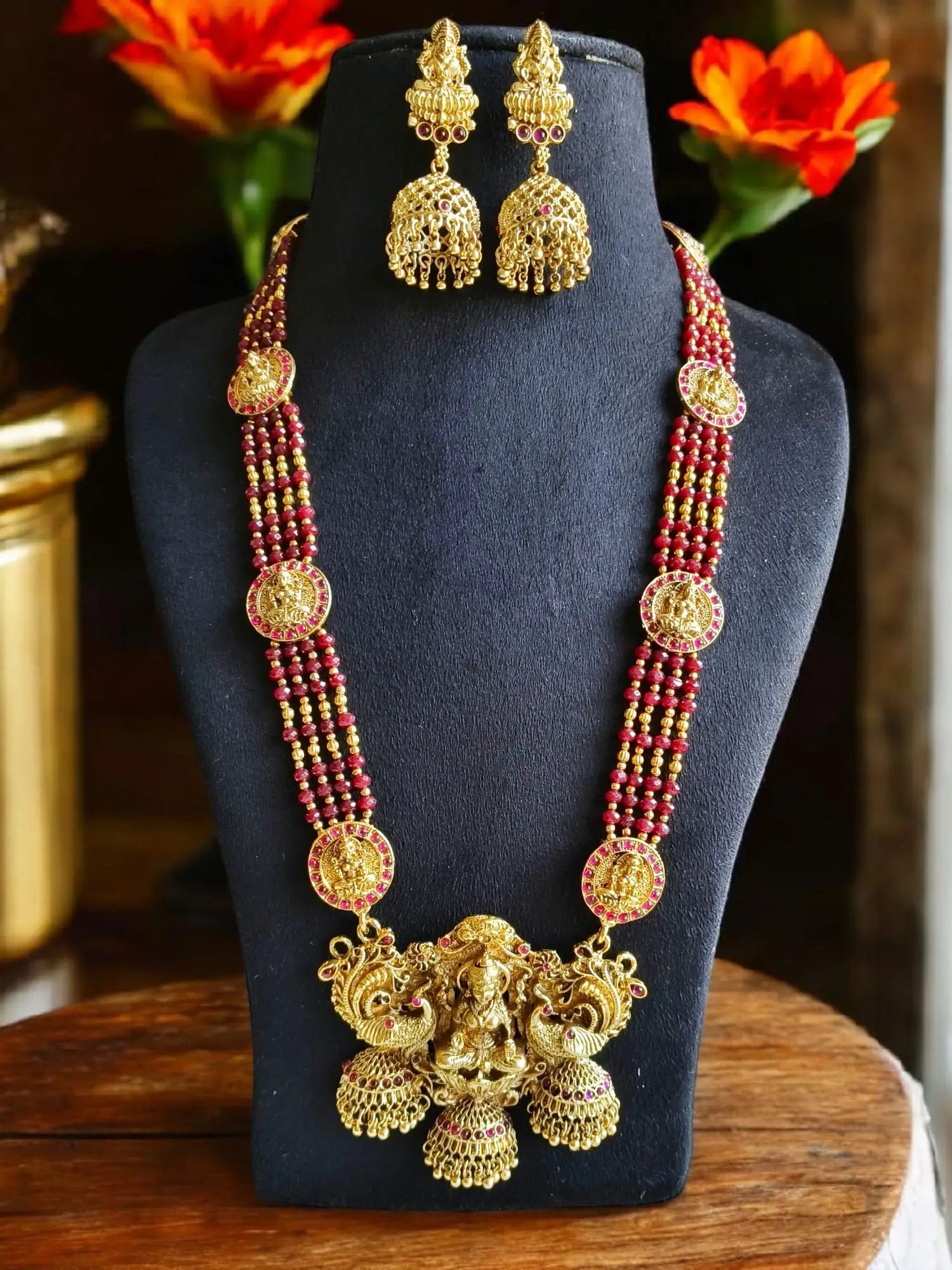 Royal Temple Necklace Set for Party Glam | Sarichka