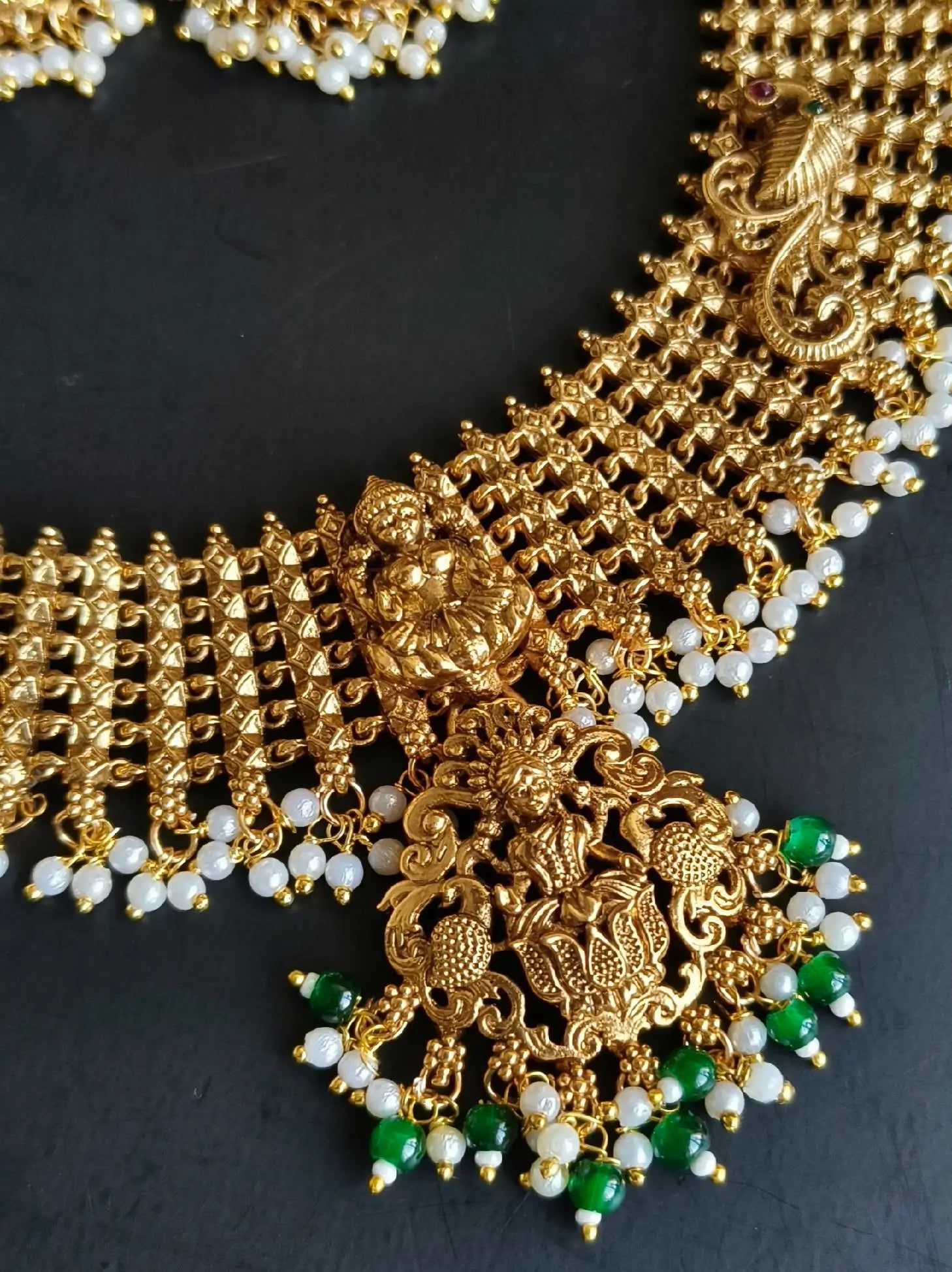 Royal South Indian Gold Wedding Necklace Set | Sarichka