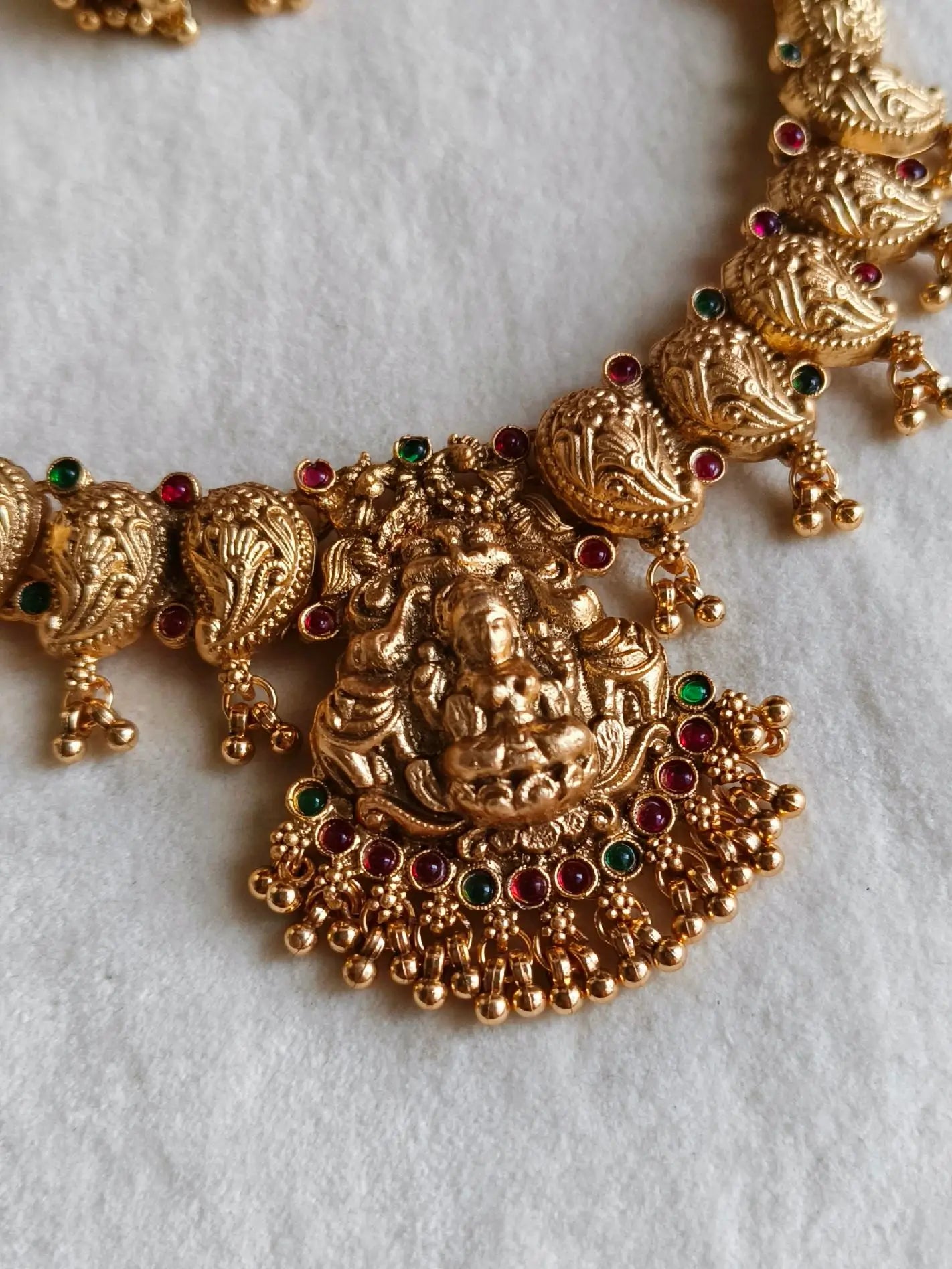 Antique Golden Party Wear Necklace Set | Sarichka