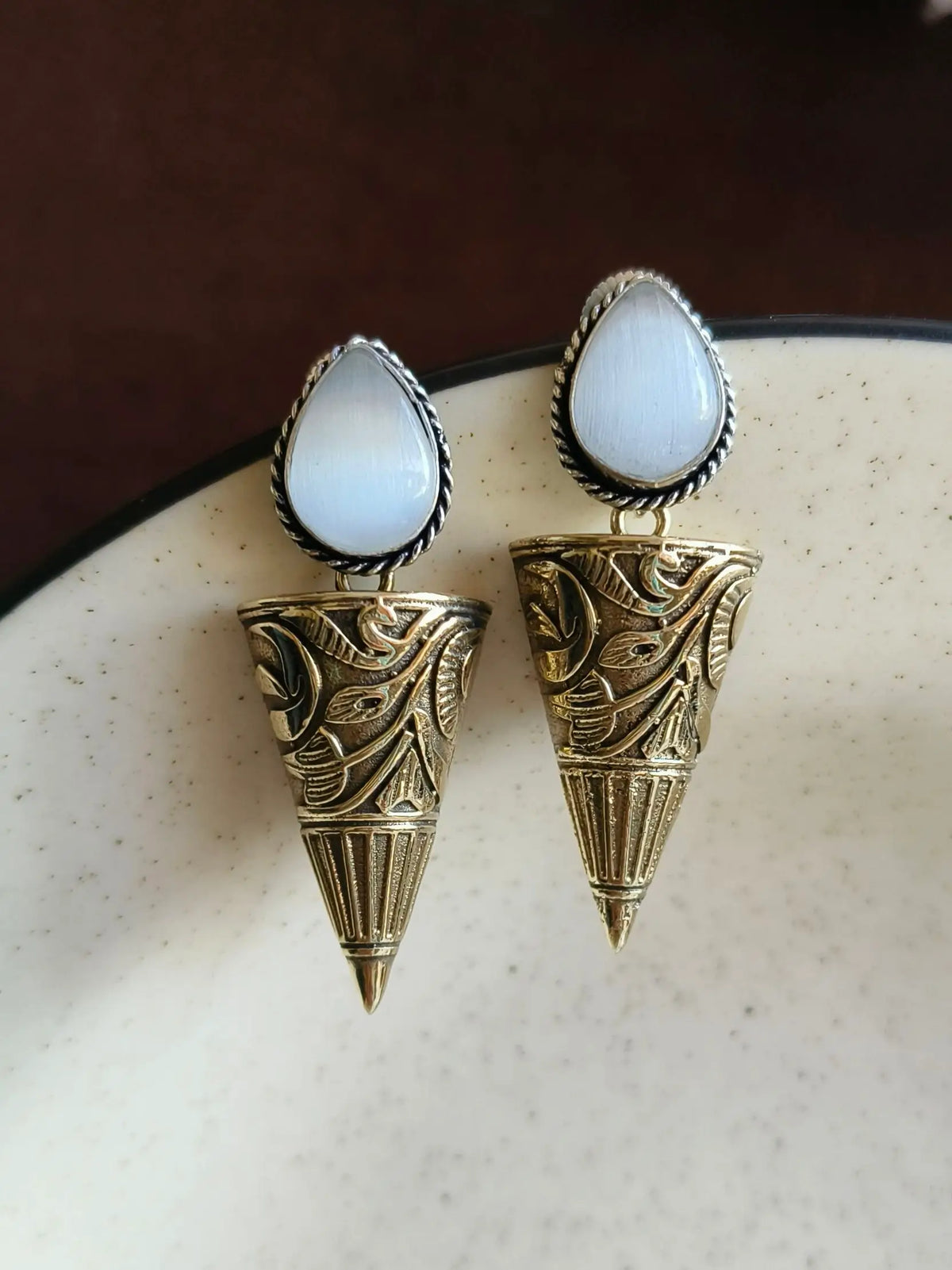 Elegant Dual-Tone Monalisa Dangler Earrings | Sarichka