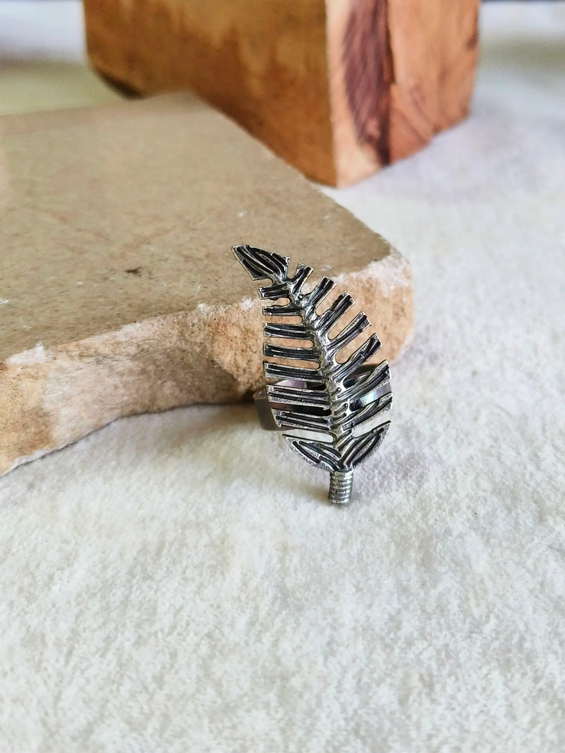 Antique Oxidised Adjustable Leaf Design Ring | Sarichka