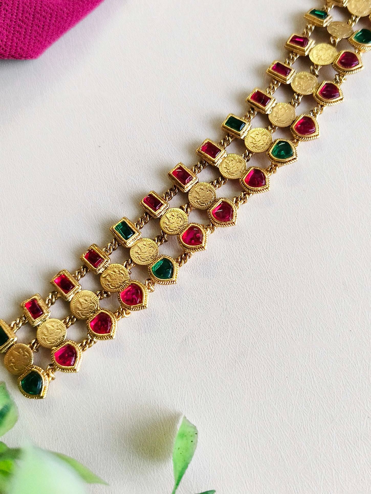 Gold-Plated Temple Choker Jewelry Set | Sarichka
