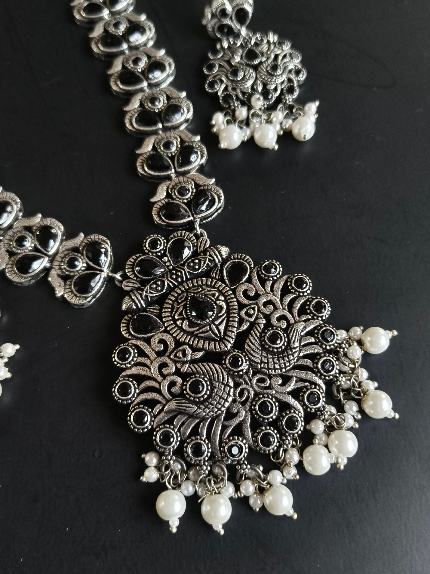 Traditional Silver Replica Pearl Drop Necklace | Sarichka