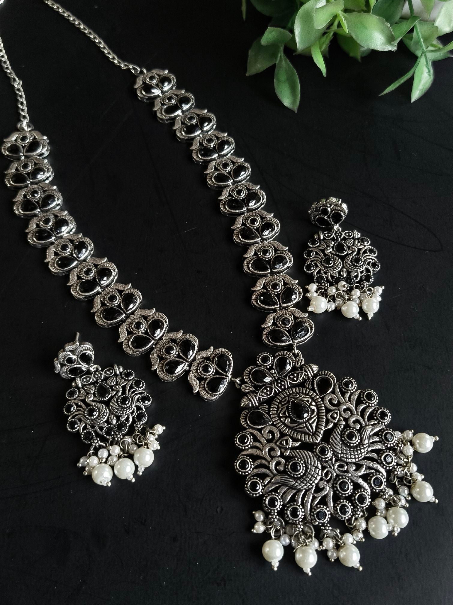 Traditional Silver Replica Pearl Drop Necklace | Sarichka