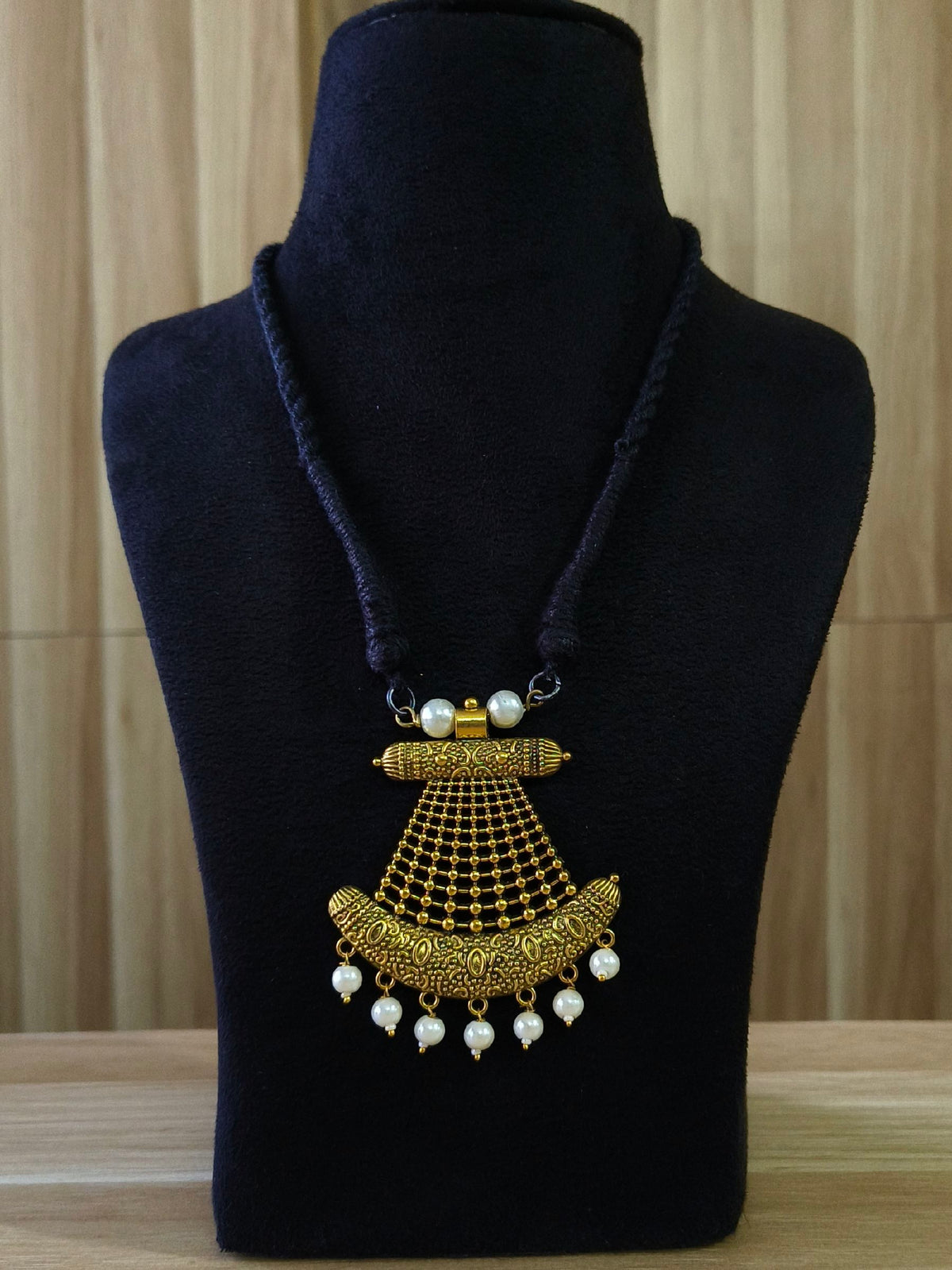 German Silver Golden Thread Pendant | Sarichka