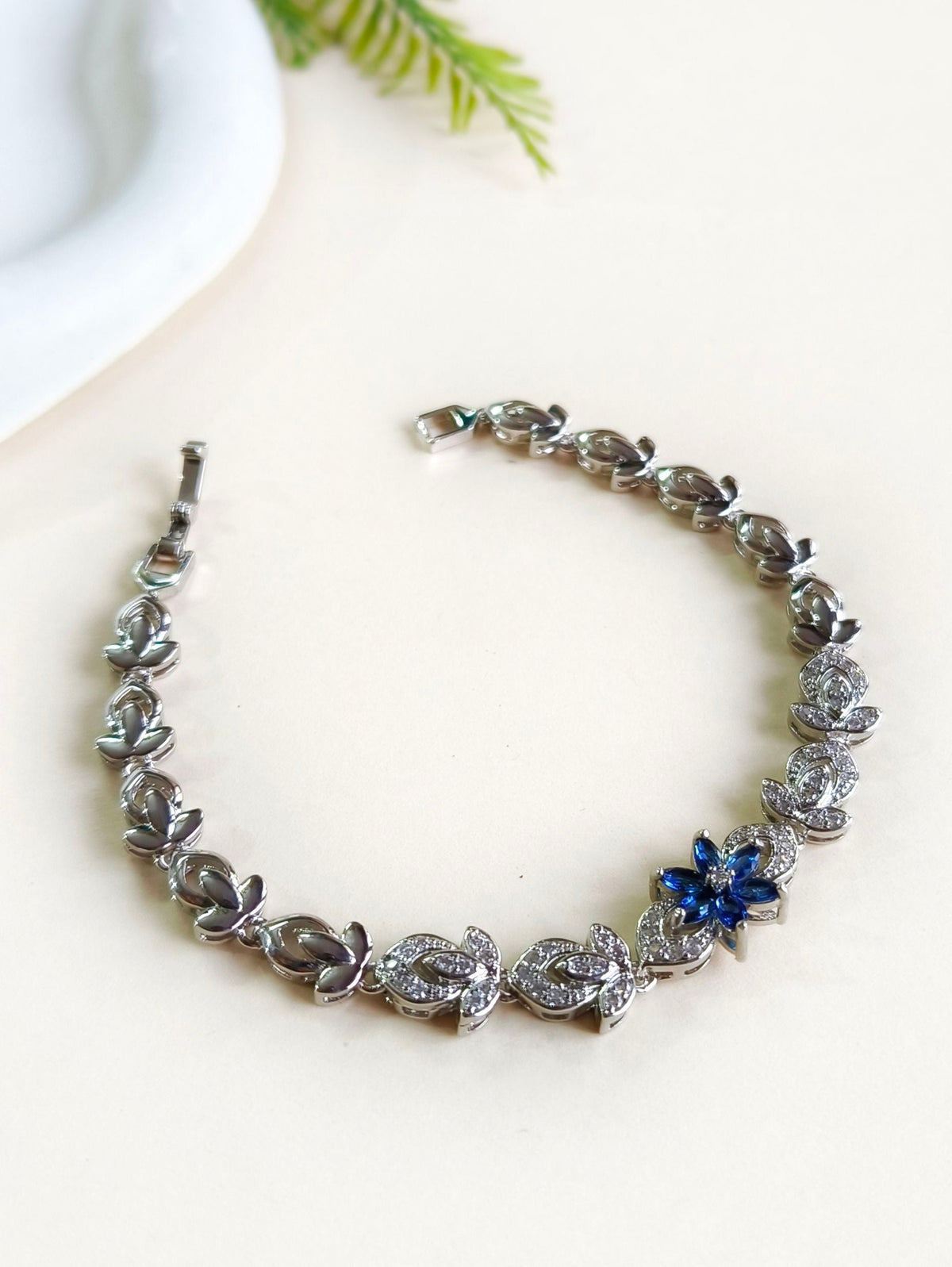 Iconic American Diamond Bracelet | Sarichka