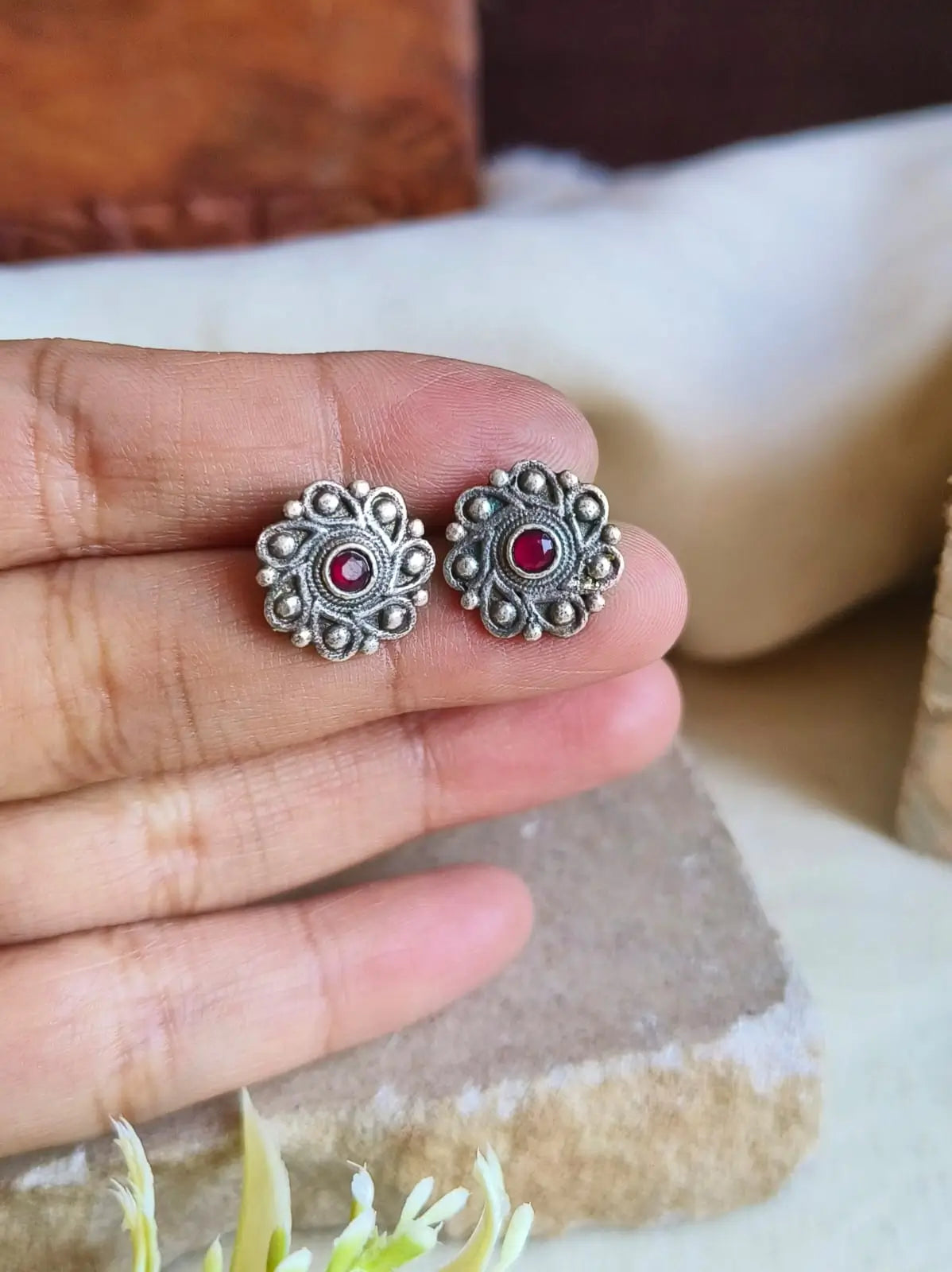 Elegant Silver Oxidised Stud Earrings | Sarichka
