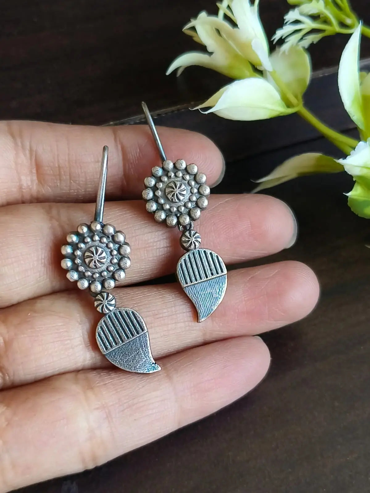 Elegant Silver Keri Hook Earrings | Sarichka
